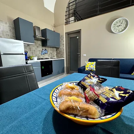 Leonic Apartment