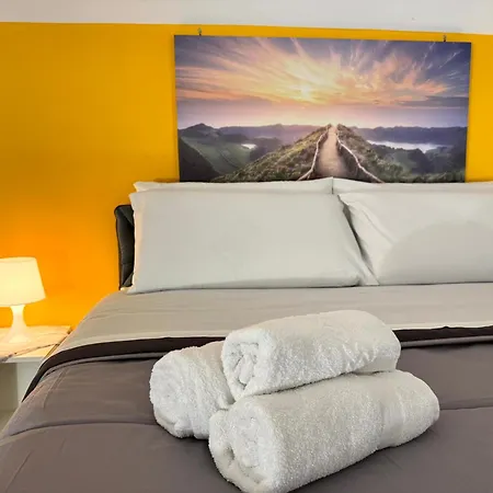 Leonic Apartment